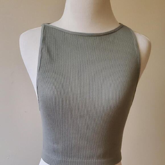 Cottonon ribbed cropped tank top - Picture 1 of 5